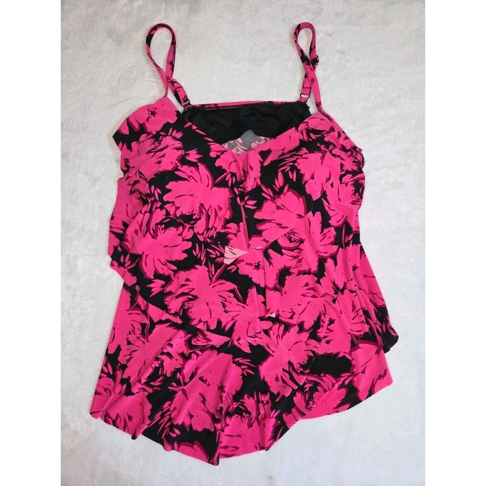 372 Women's 1X Floral Swimdress Pink Black One Piece Swimsuit Skirted